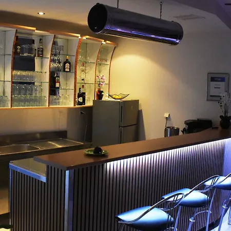 Hotel Mala 3*
