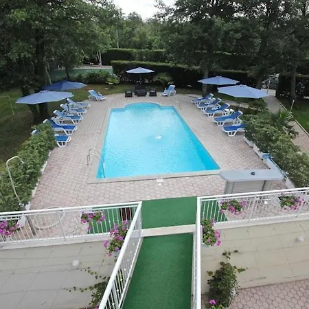 Villa Mala Alojamento de Acomodação e Pequeno-almoço 3*