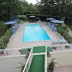 Mala Hotel 3*