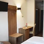 Mala Hotel